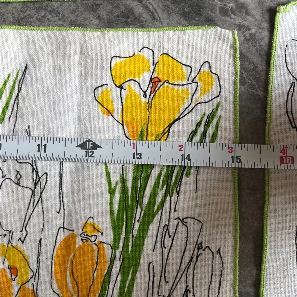 Vintage Vera Neumann Yellow and Green Napkins Set of 6 cotton edged in green 15”
